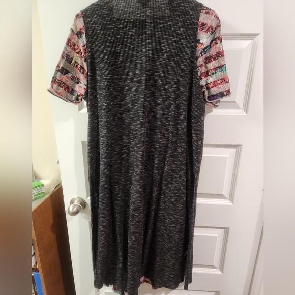 LulaRoe - Picture 2 of 4